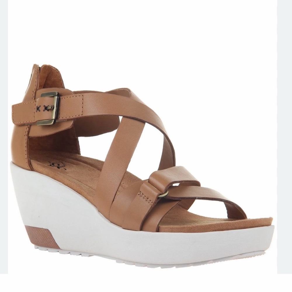 Women's OTBT TERESA Tan Wedge Sandals SIZE 7 EUC